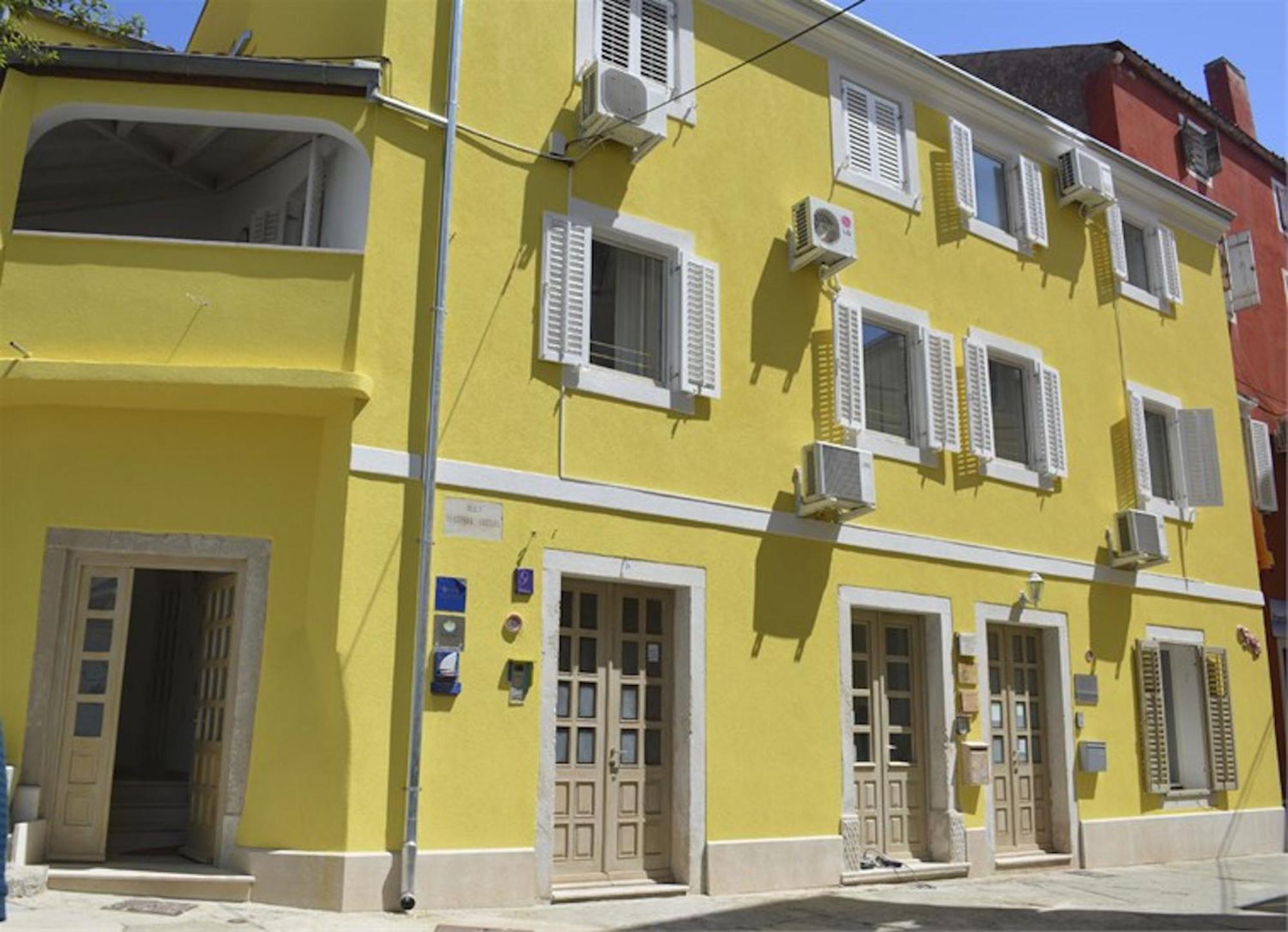 Apartments Mandarina Mali Lošinj Szoba fotó