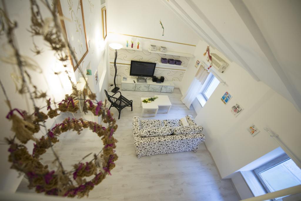 Apartments Mandarina Mali Lošinj Szoba fotó